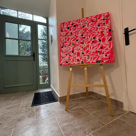 Magnifique T2 De Plain-pied Avec Jardin Dans Le Centre Apartmán Uzès